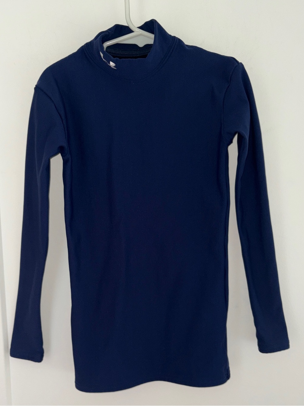 Under Armour mock neck compression shirt boy's YMD EUC LN